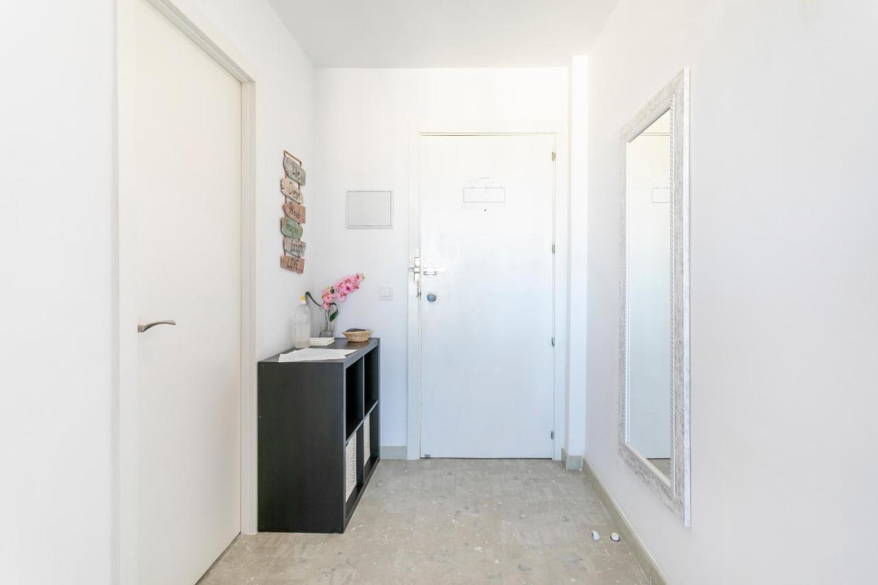 Beach Suite, City & Mountain View Alicante Zewnętrze zdjęcie