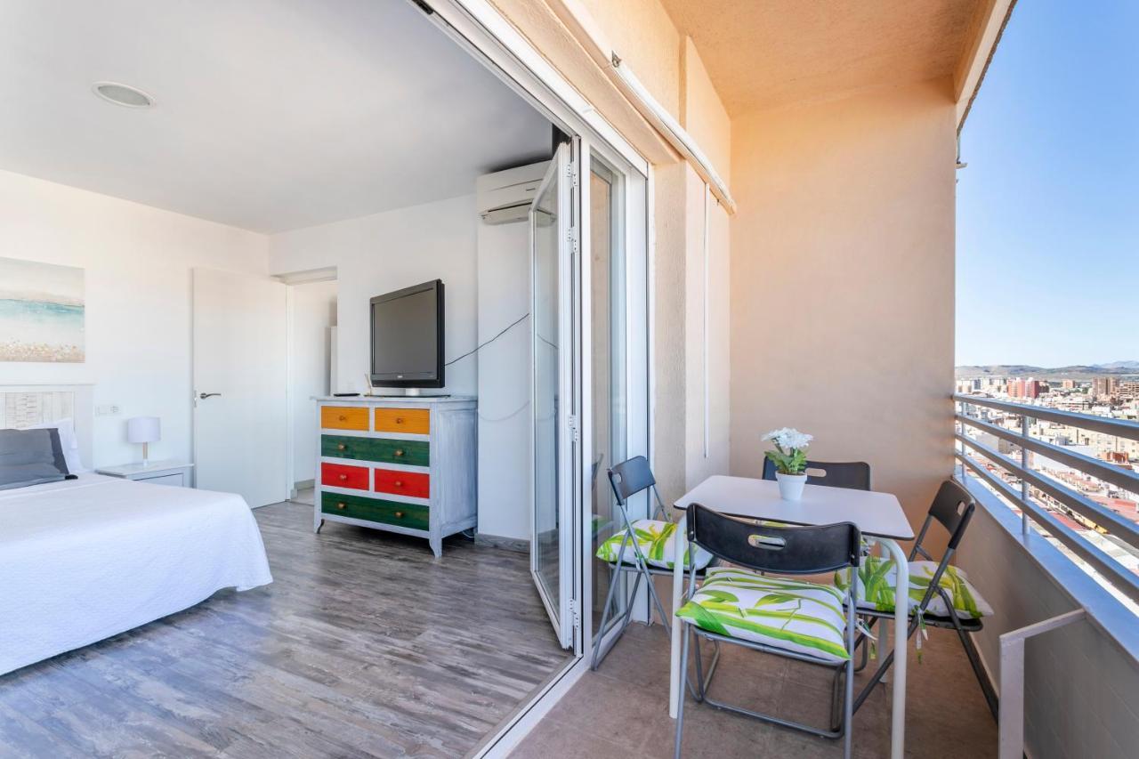 Beach Suite, City & Mountain View Alicante Zewnętrze zdjęcie