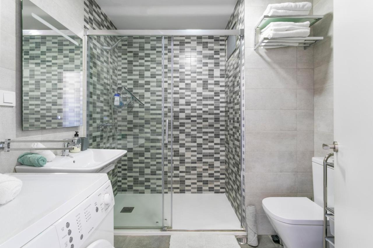 Beach Suite, City & Mountain View Alicante Zewnętrze zdjęcie