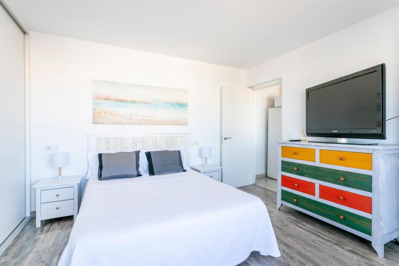 Beach Suite, City & Mountain View Alicante Zewnętrze zdjęcie