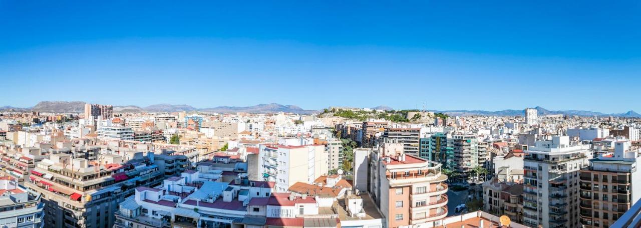 Beach Suite, City & Mountain View Alicante Zewnętrze zdjęcie