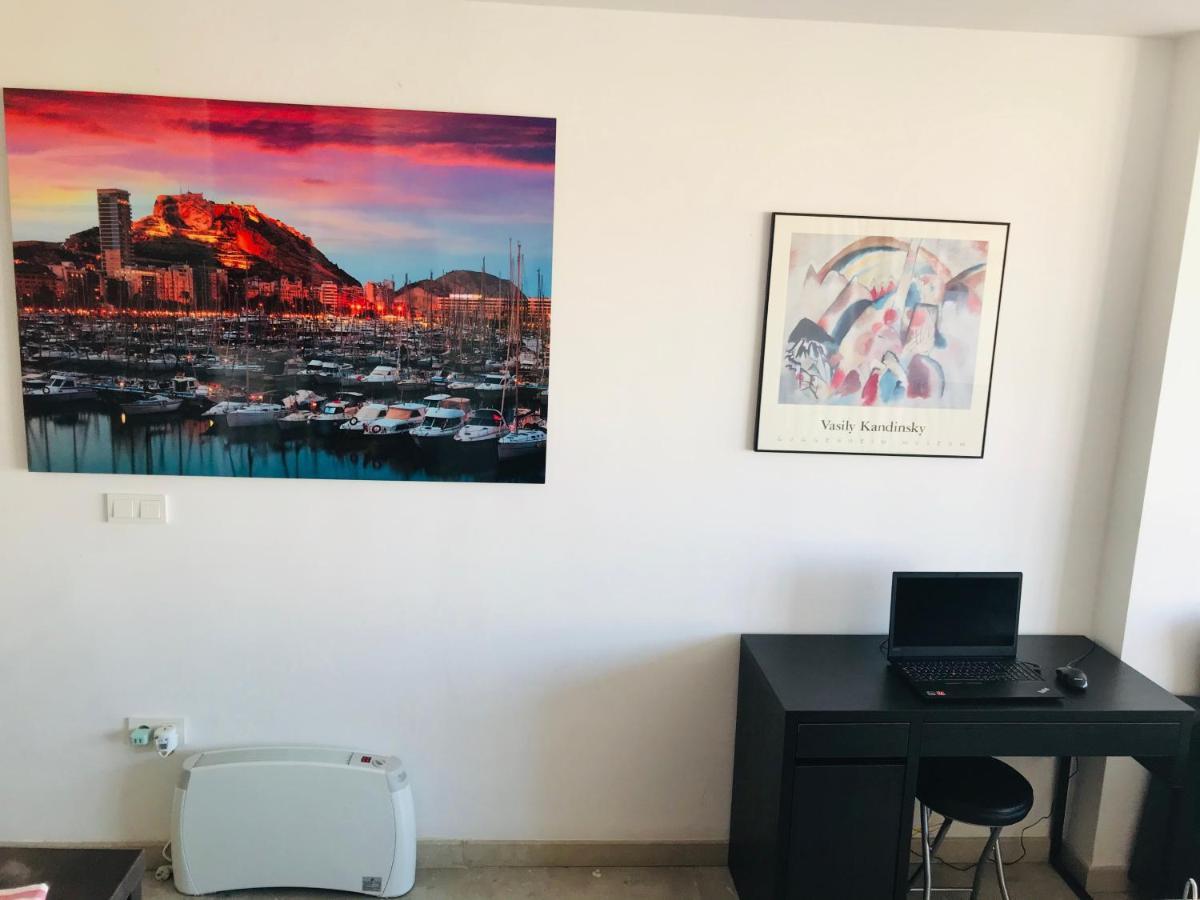 Beach Suite, City & Mountain View Alicante Zewnętrze zdjęcie